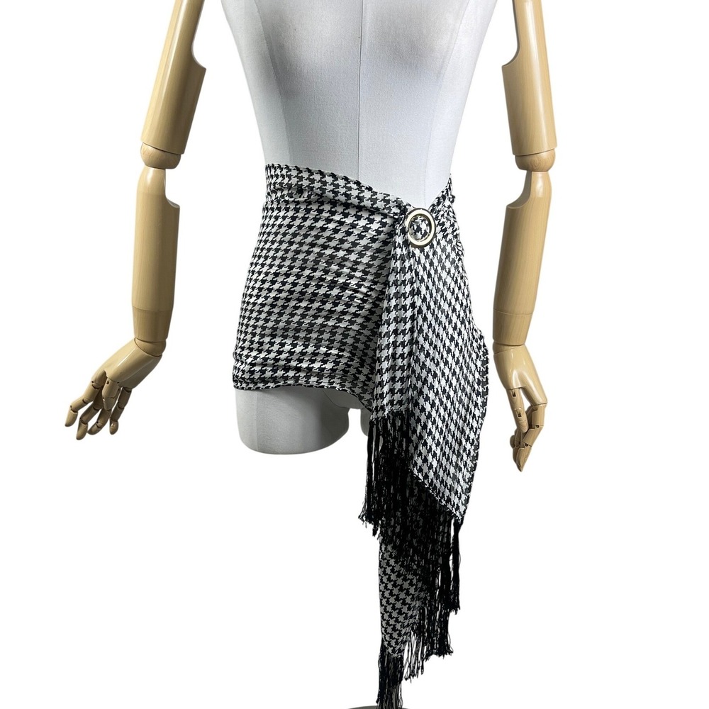 Silk Houndstooth Fringe Scarf 64"ā x 12.5"